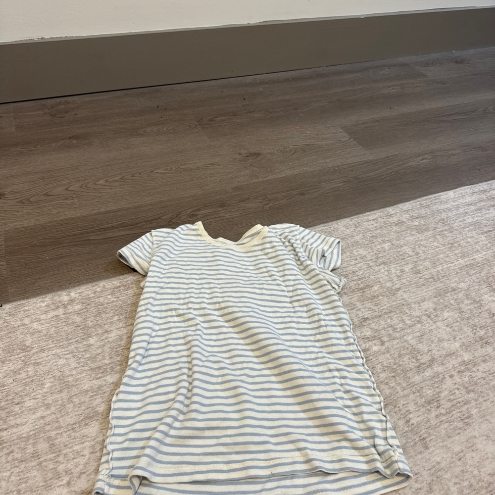 Brandy Melville Yellow and White Striped Tee